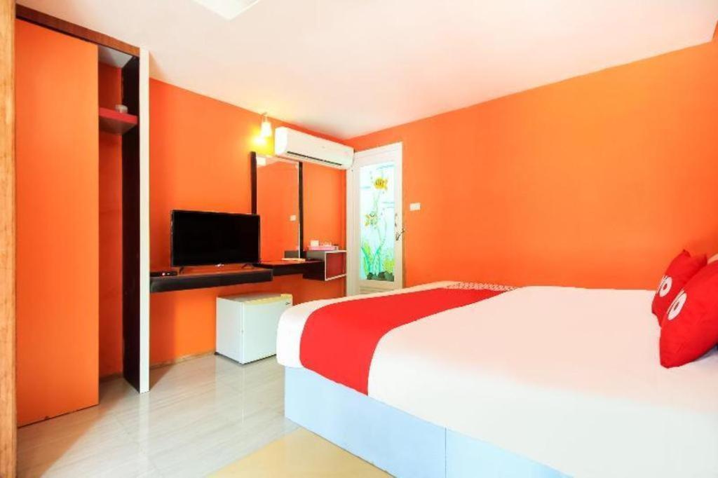 Oyo 271 The Resort Romklao Bangkok Dış mekan fotoğraf