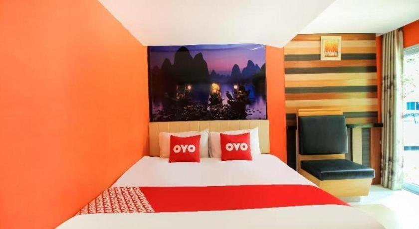 Oyo 271 The Resort Romklao Bangkok Dış mekan fotoğraf