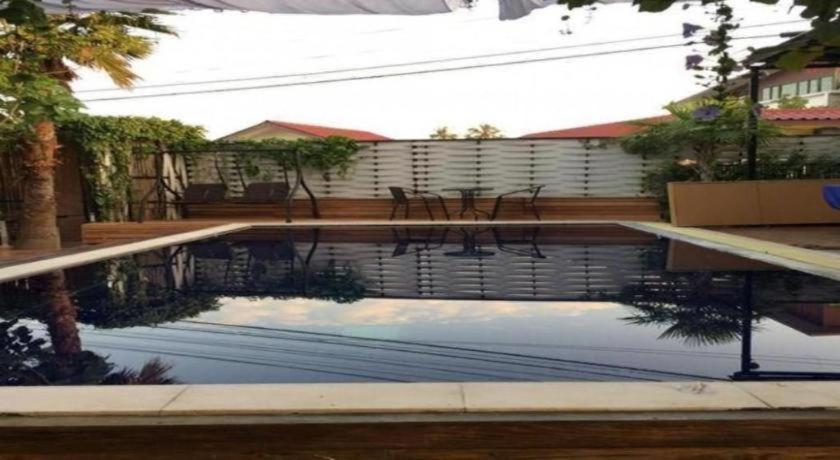 Oyo 271 The Resort Romklao Bangkok Dış mekan fotoğraf